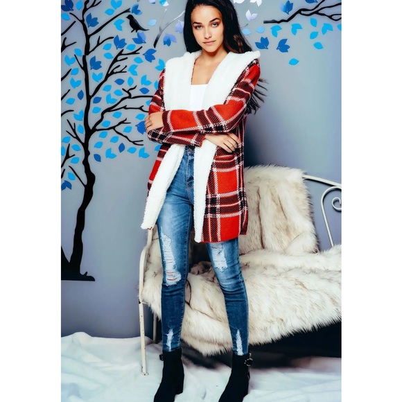 NWT KNIT FUR LINED RED PLAID COAT - Picture 4 of 10